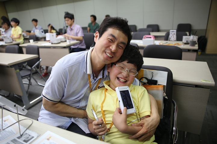 KB국민카드, 아프리카에 희망의 빛을 선물하다